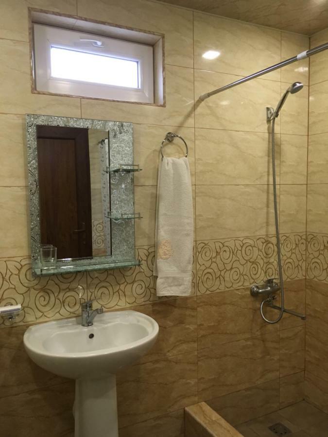 Ave Zara Bed & Breakfast Vaghatin Luaran gambar